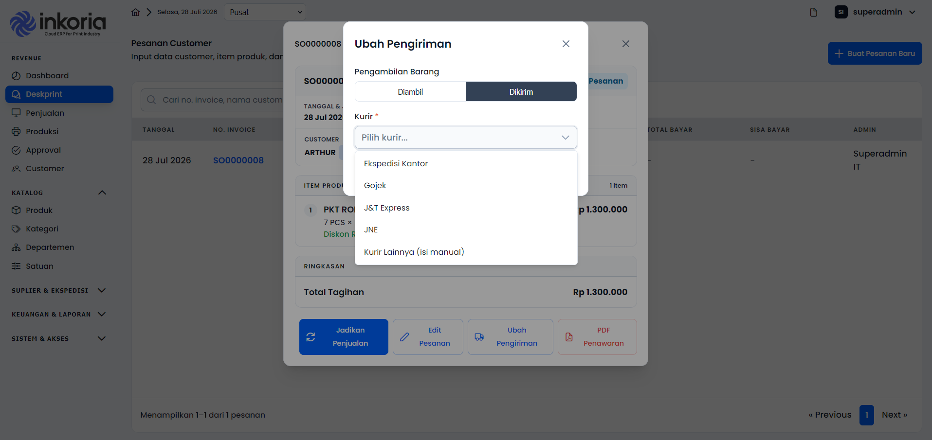 Pengaturan pesanan diambil atau dikirim dengan pilihan kurir di aplikasi ERP percetakan Inkoria